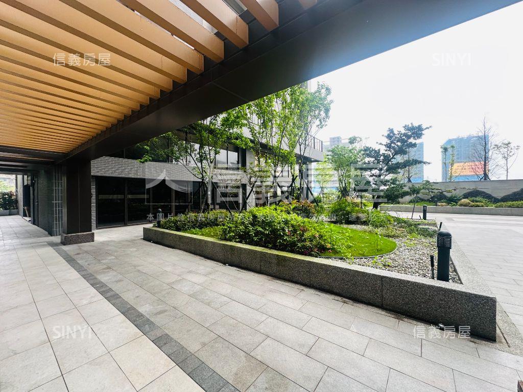 Ａ２０綻三房車位房屋室內格局與周邊環境