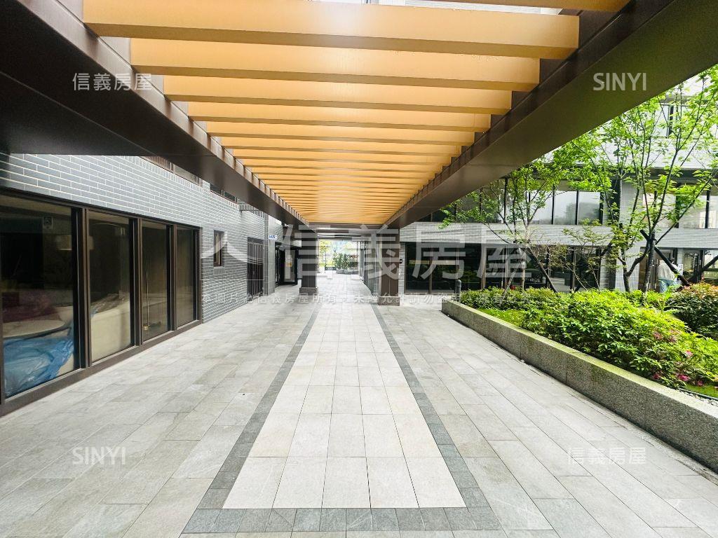 Ａ２０綻三房車位房屋室內格局與周邊環境