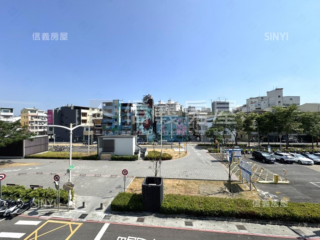 正義車站綠園道正街美透天房屋室內格局與周邊環境