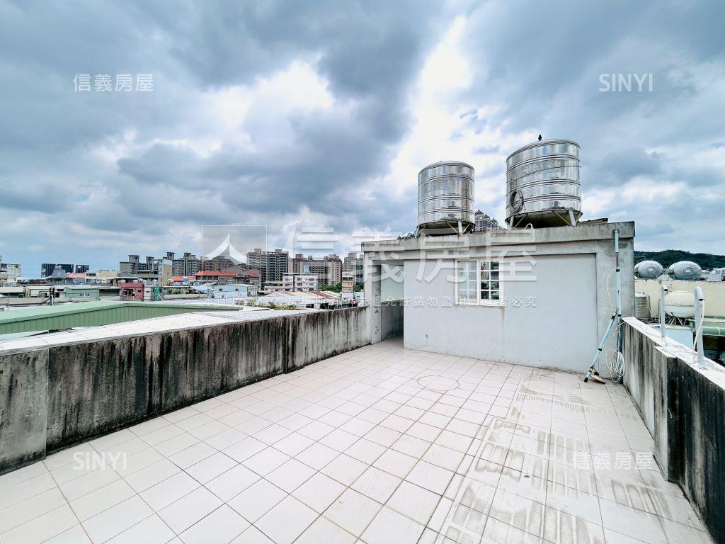 蘆竹南崁臨路稀有透天店面房屋室內格局與周邊環境