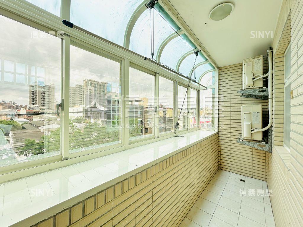 蘆竹南崁臨路稀有透天店面房屋室內格局與周邊環境