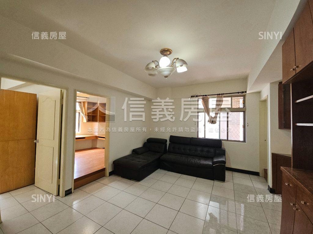 鷺江街上的電梯３房房屋室內格局與周邊環境