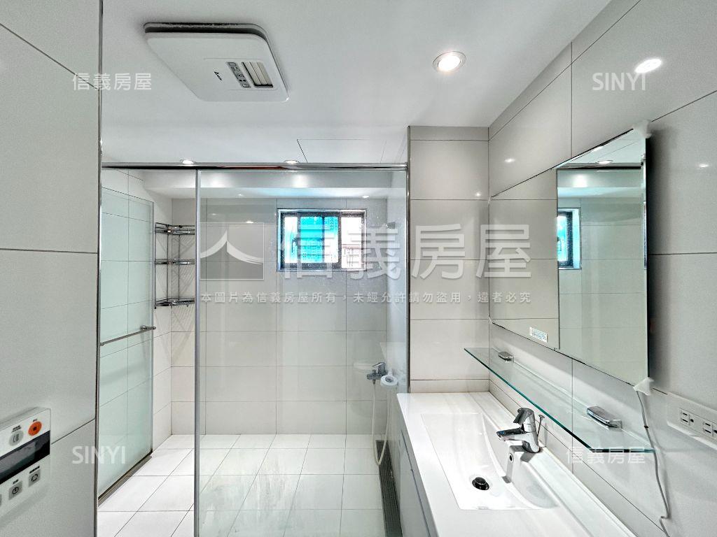 四號公園景觀２＋１車位房屋室內格局與周邊環境