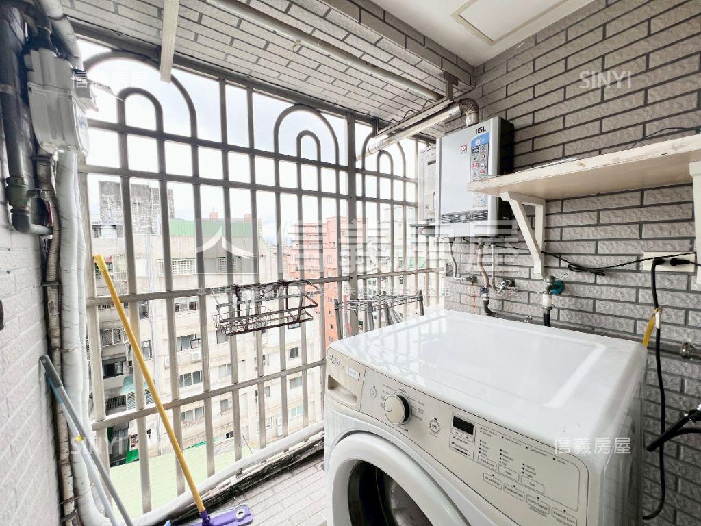 四號公園景觀２＋１車位房屋室內格局與周邊環境