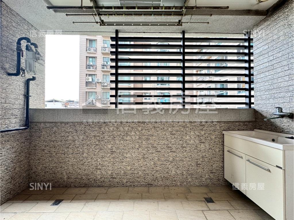 嘉磐雍翠公園視野雙平車房屋室內格局與周邊環境