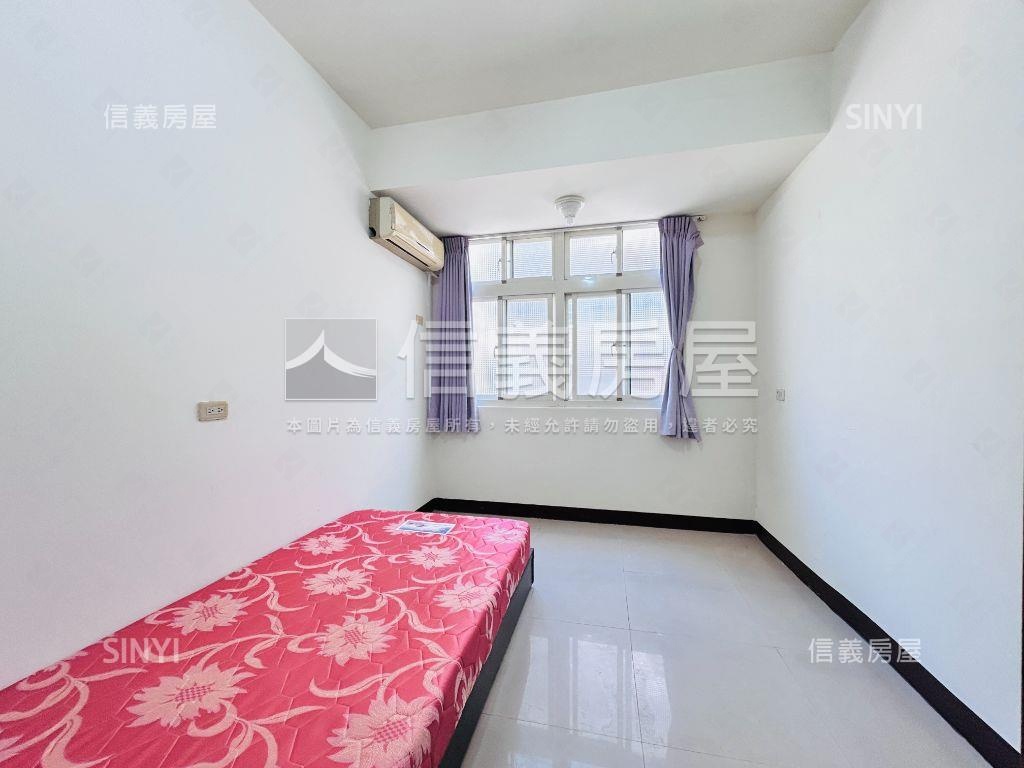 縣府特區翻新臨路透天房屋室內格局與周邊環境