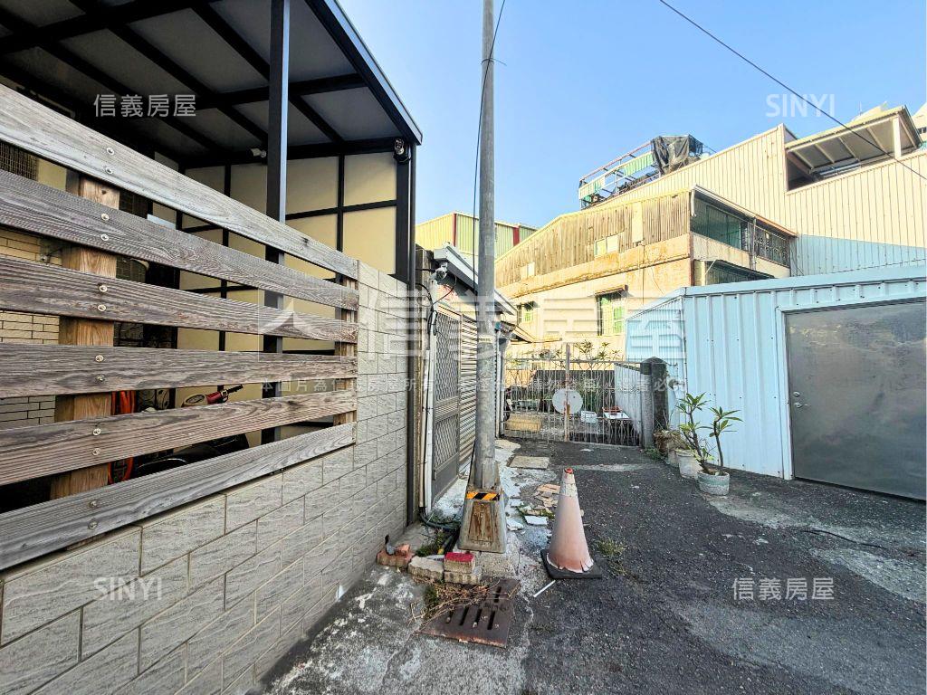 右昌巷內●築夢土地房屋室內格局與周邊環境