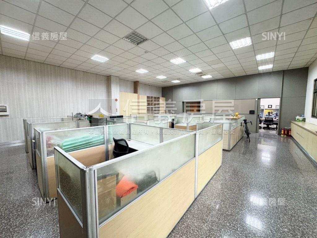 帥！可三照氣派大廠房讚房屋室內格局與周邊環境