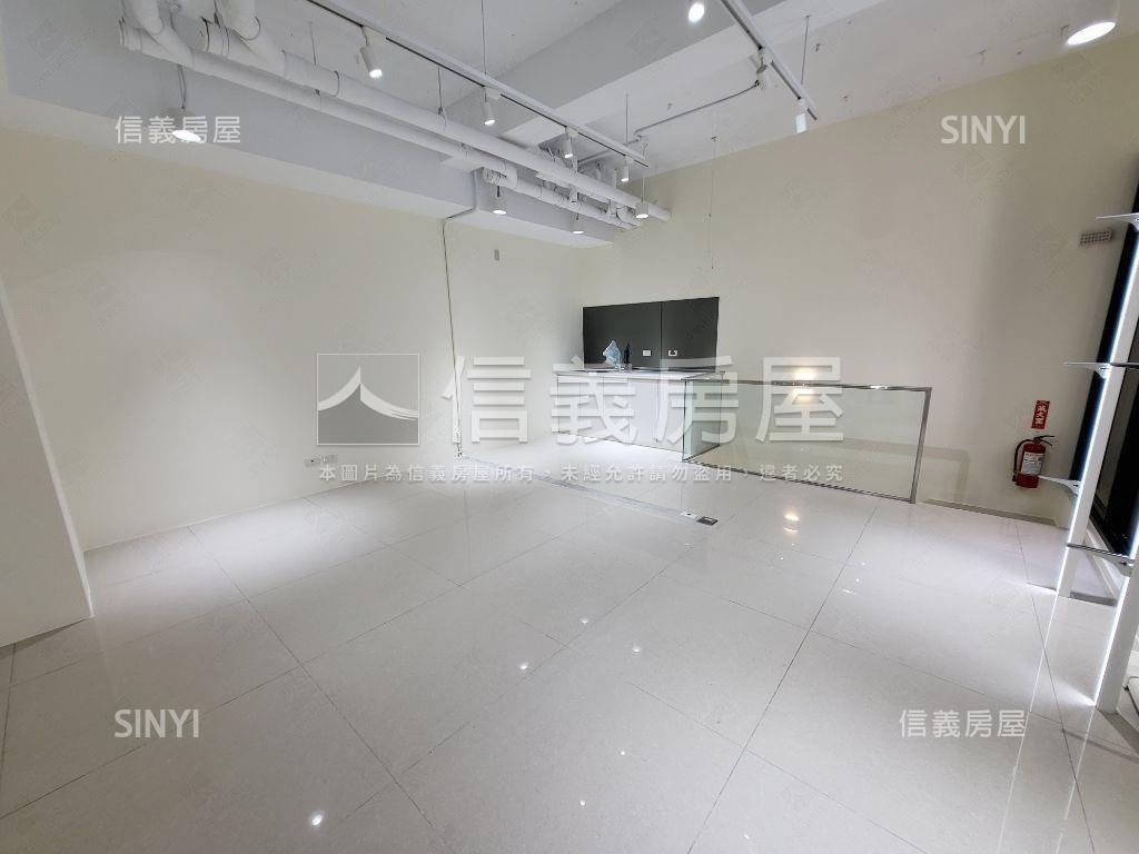 泛亞文青★世代店面房屋室內格局與周邊環境