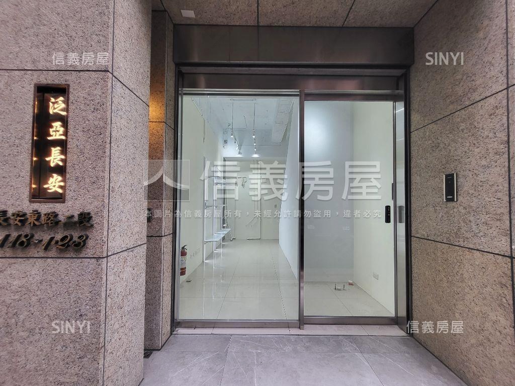 泛亞文青★世代店面房屋室內格局與周邊環境