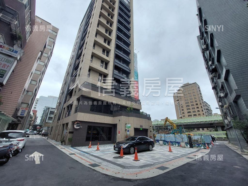 泛亞文青★世代店面房屋室內格局與周邊環境