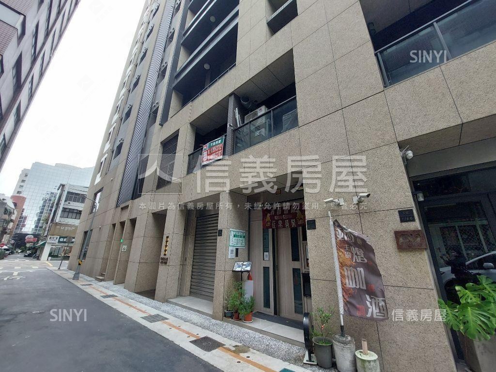 泛亞文青★世代店面房屋室內格局與周邊環境