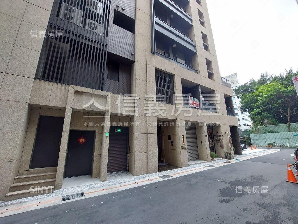 泛亞文青★世代店面房屋室內格局與周邊環境