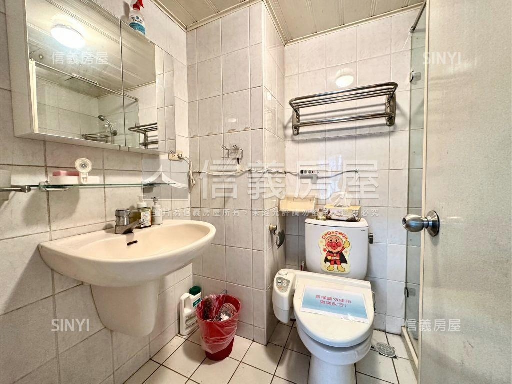 近西區美術館三房平車房屋室內格局與周邊環境