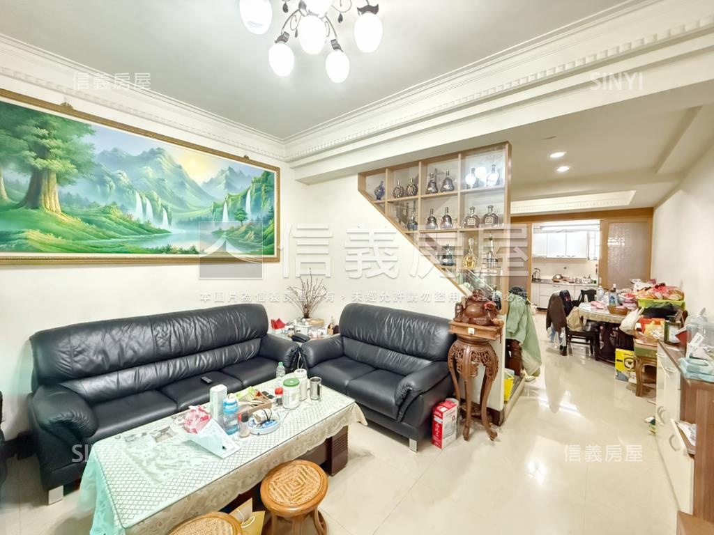 崇德近九年學區臨路透天房屋室內格局與周邊環境