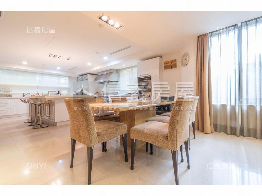 計畫區絕美花園別墅房屋室內格局與周邊環境