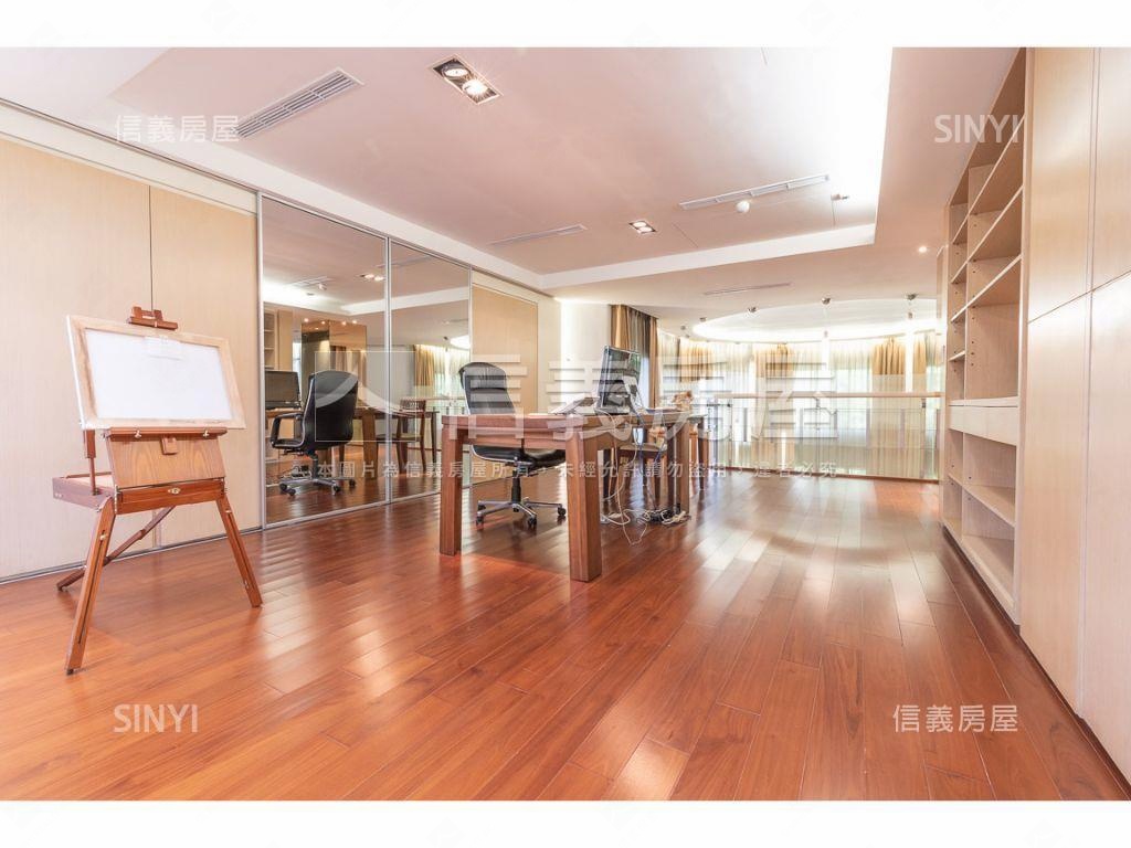 計畫區絕美花園別墅房屋室內格局與周邊環境