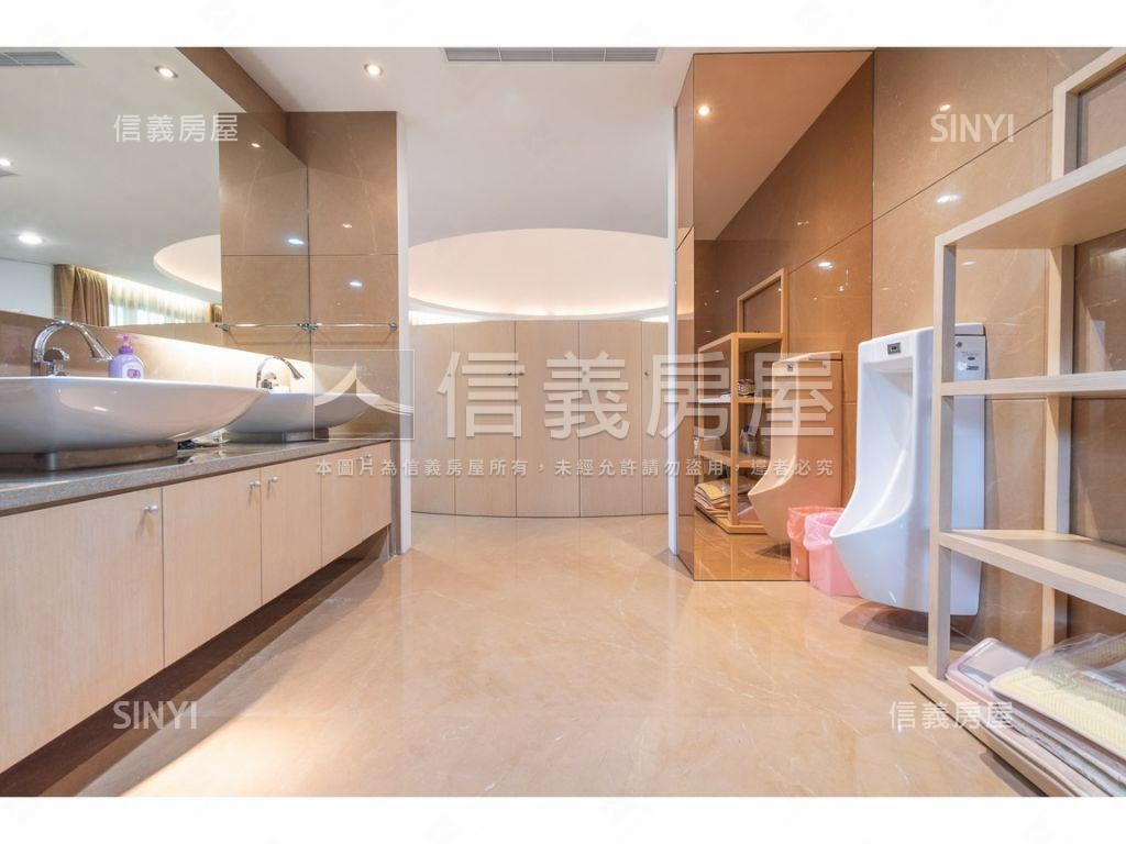 計畫區絕美花園別墅房屋室內格局與周邊環境