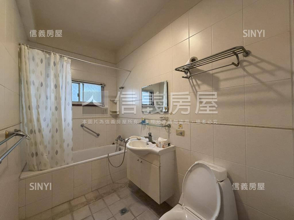 專任三面採光角間透天房屋室內格局與周邊環境