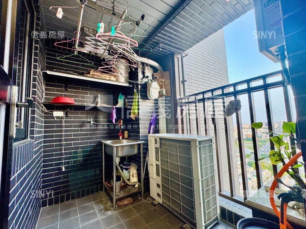 東橋真愛頂樓景觀宅平車房屋室內格局與周邊環境