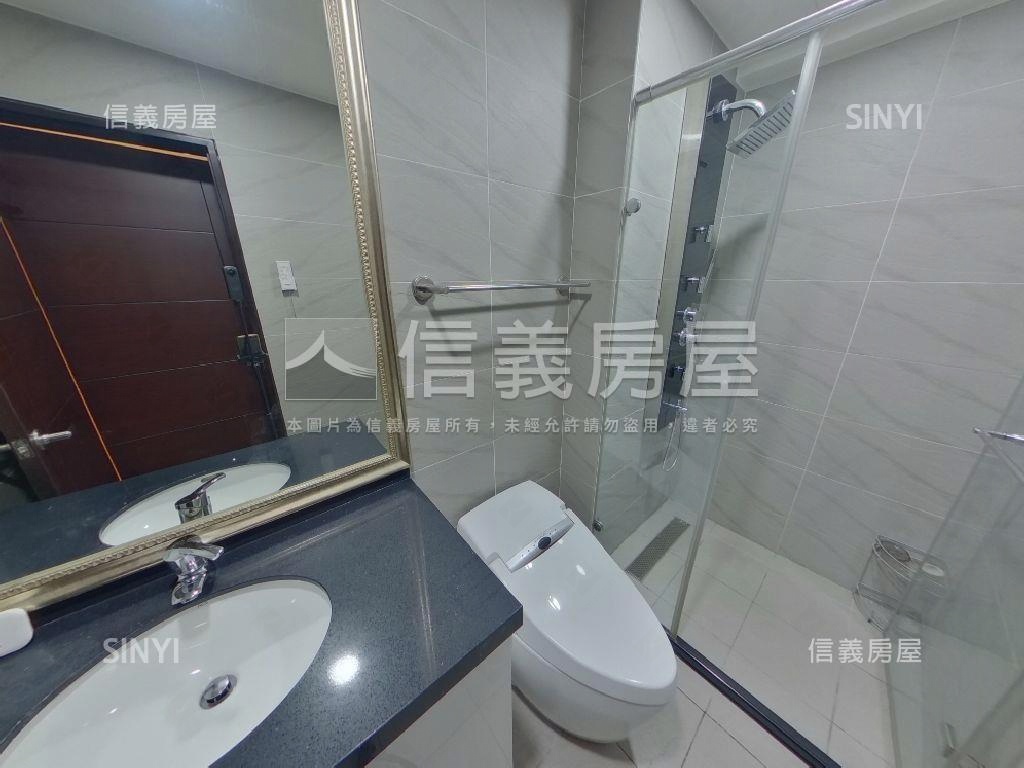 超級花園綠意遠景三房車位房屋室內格局與周邊環境