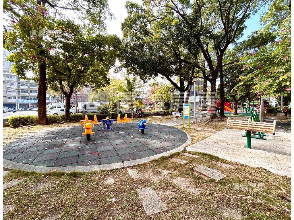 稀有陽明公園首排美寓房屋室內格局與周邊環境