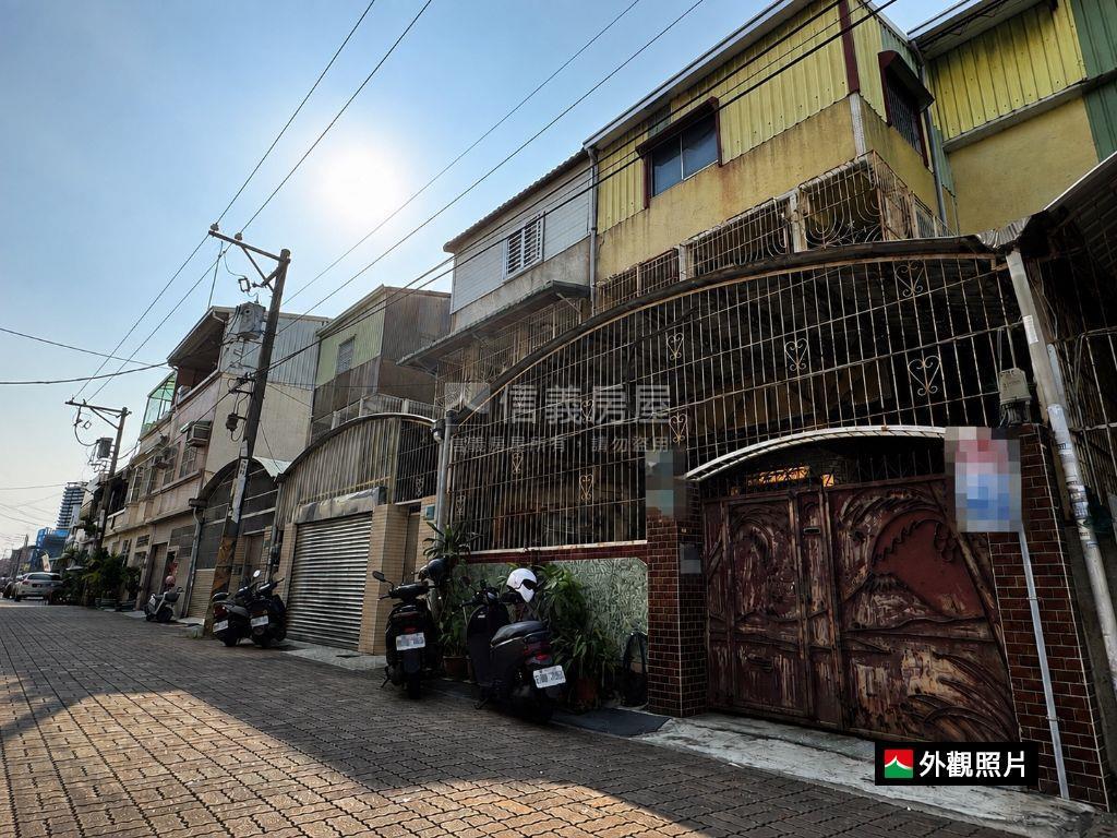府安前後臨路傳統透天房屋室內格局與周邊環境