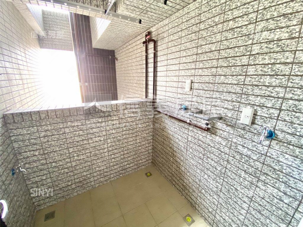 誠售！國聚三房價格很佛房屋室內格局與周邊環境