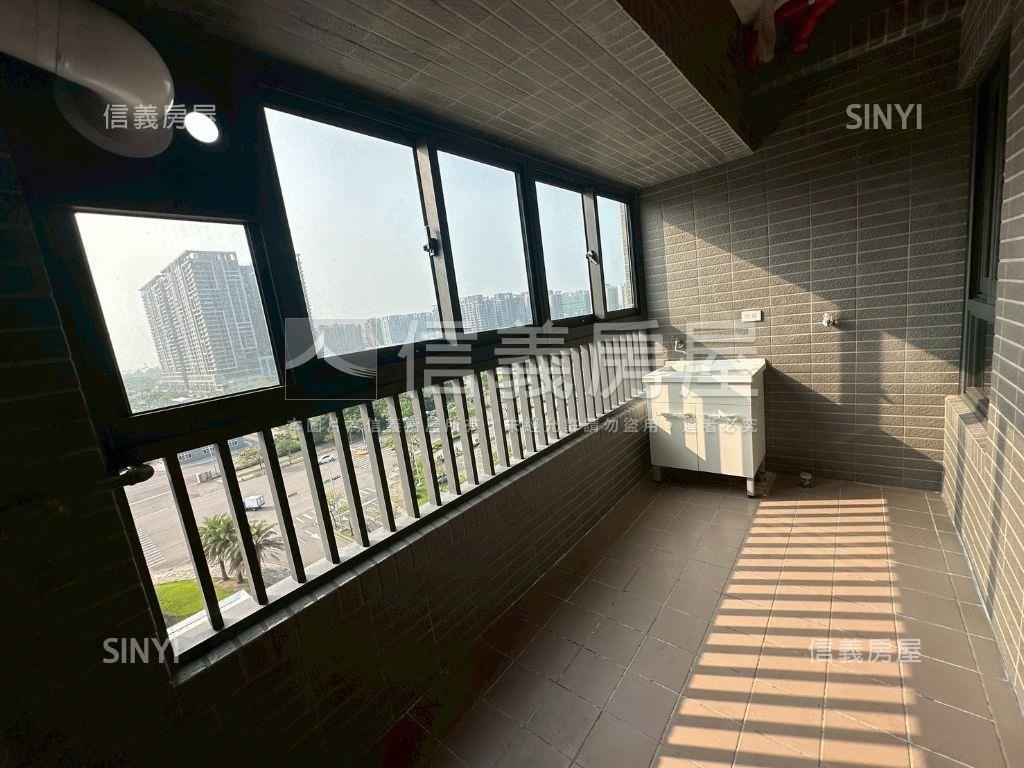 全新視野超好三房平車房屋室內格局與周邊環境