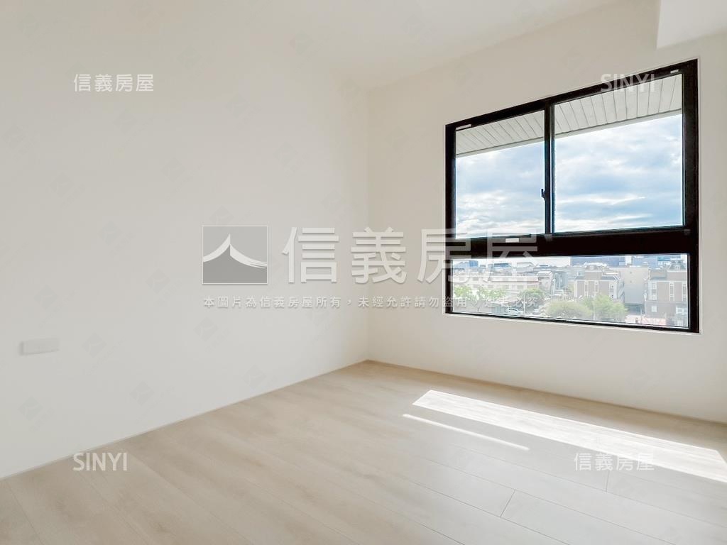 亞昕一沐！行情內兩房兩衛房屋室內格局與周邊環境