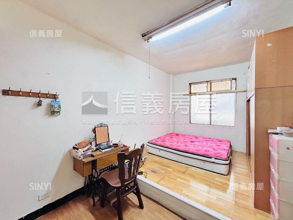 近展演中心２樓公寓房屋室內格局與周邊環境