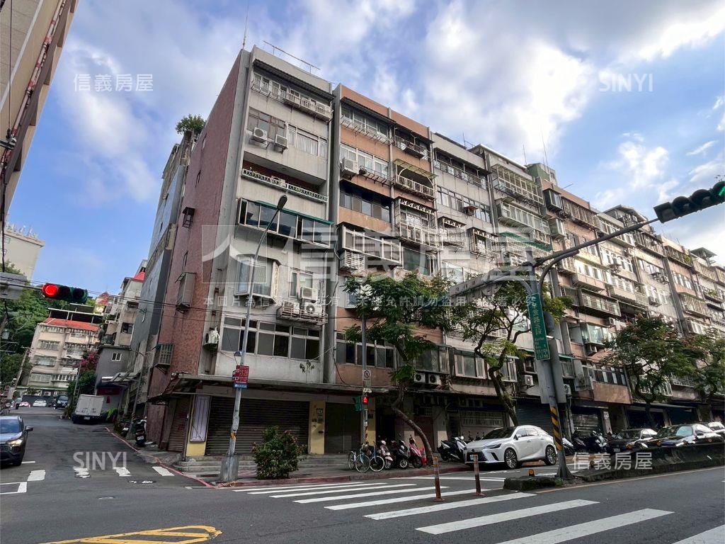 萬芳捷運台企靜謐電梯兩房房屋室內格局與周邊環境