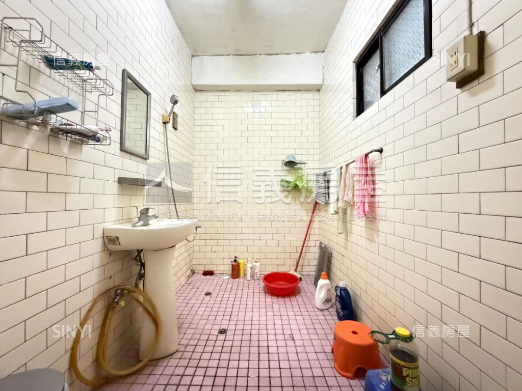 【正河南路一段】黃金透店房屋室內格局與周邊環境