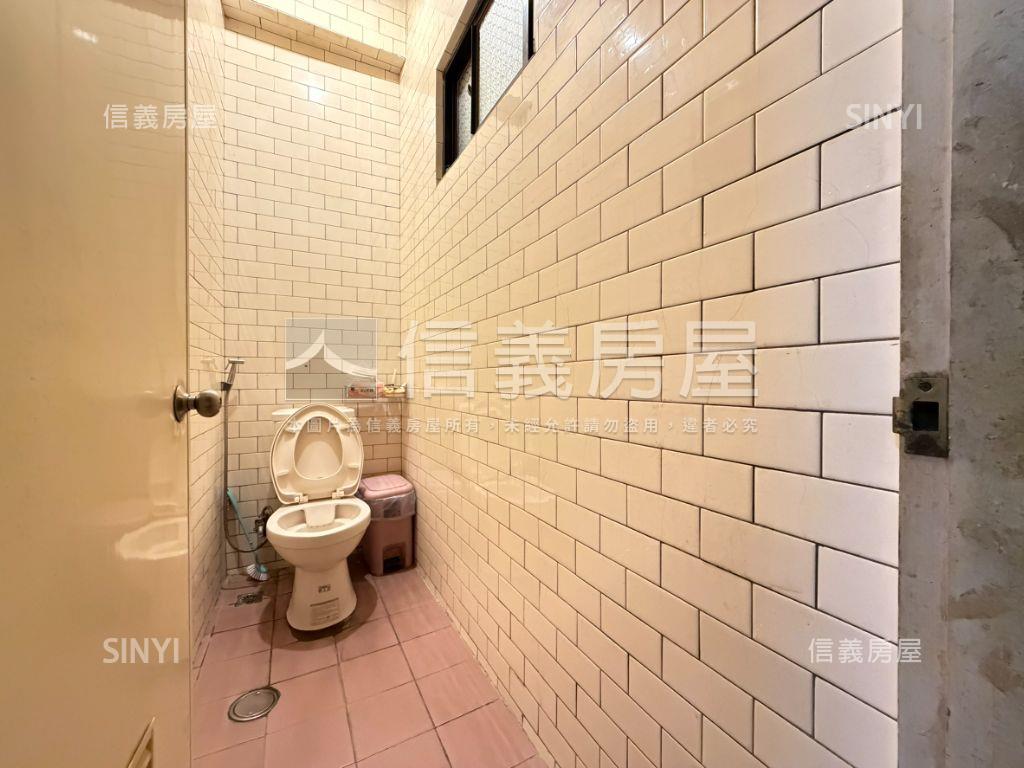 【正河南路一段】黃金透店房屋室內格局與周邊環境