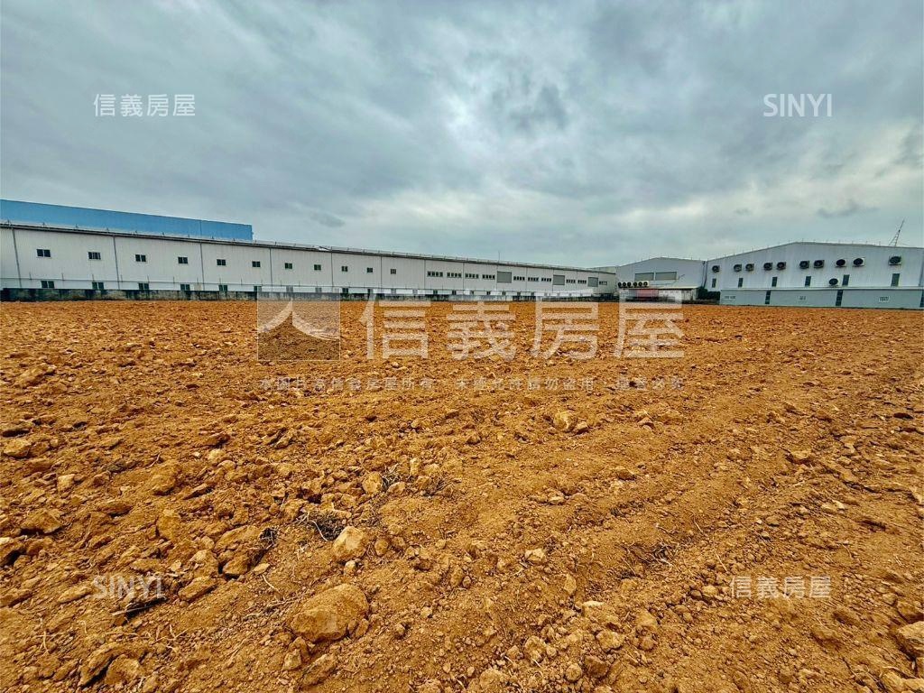 國道四號旁產業園區土地房屋室內格局與周邊環境