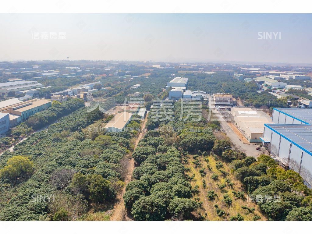 國道四號旁產業園區土地房屋室內格局與周邊環境