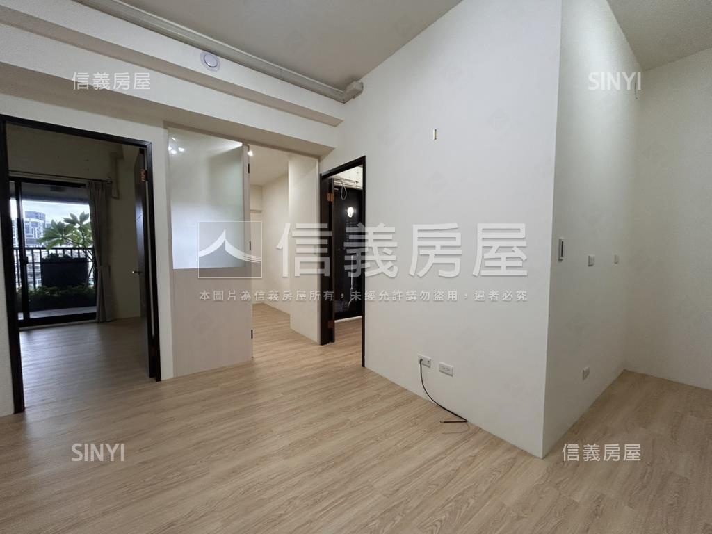 銳揚巴洛克三房平車房屋室內格局與周邊環境