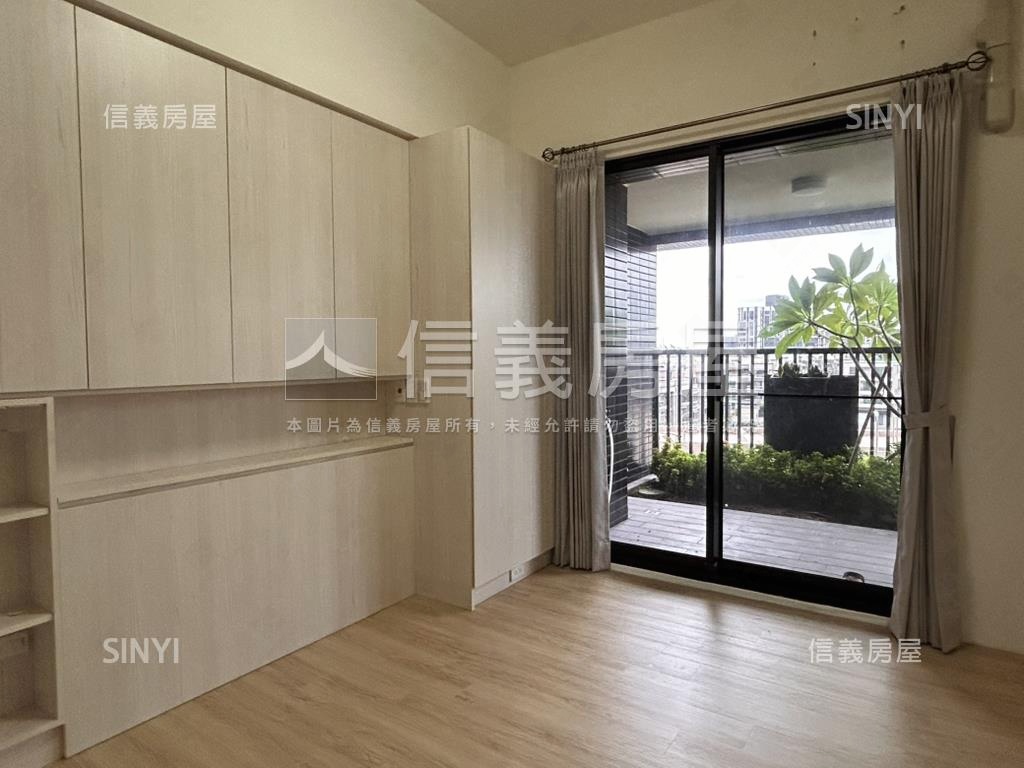 銳揚巴洛克三房平車房屋室內格局與周邊環境