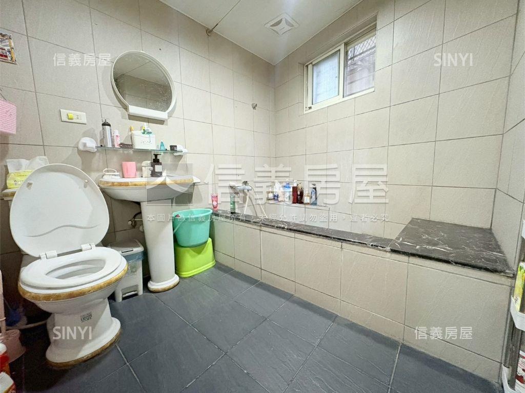 ★新接專任面公園三房★房屋室內格局與周邊環境