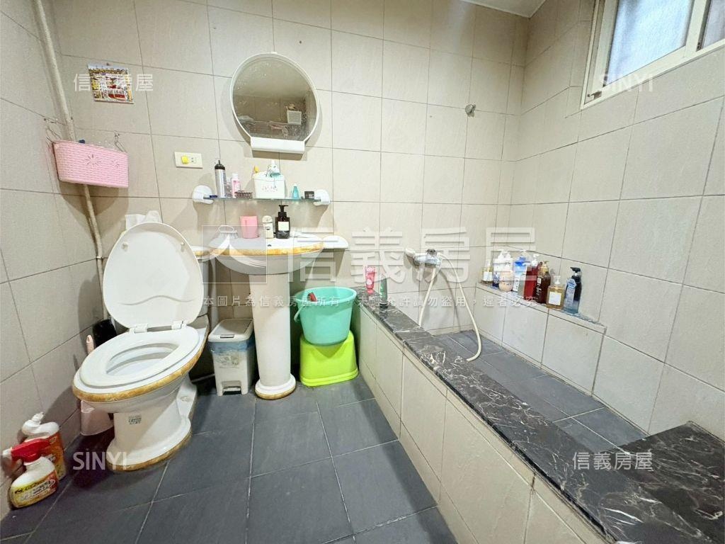 ★新接專任面公園三房★房屋室內格局與周邊環境