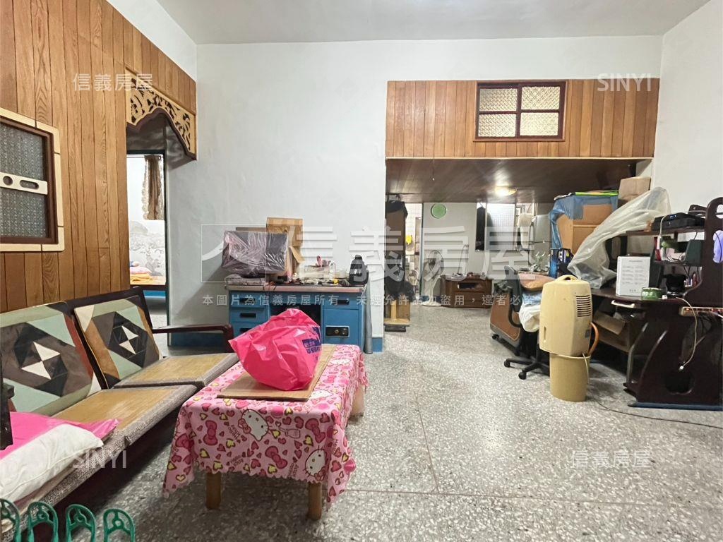 板橋近學校方正三房房屋室內格局與周邊環境