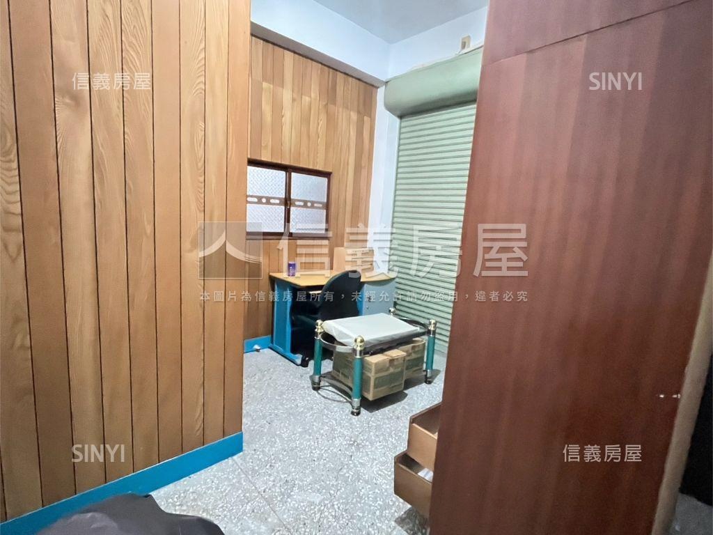板橋近學校方正三房房屋室內格局與周邊環境