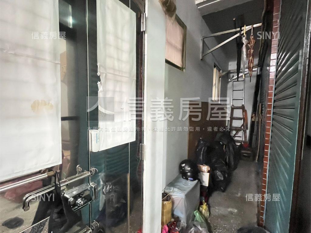 板橋近學校方正三房房屋室內格局與周邊環境