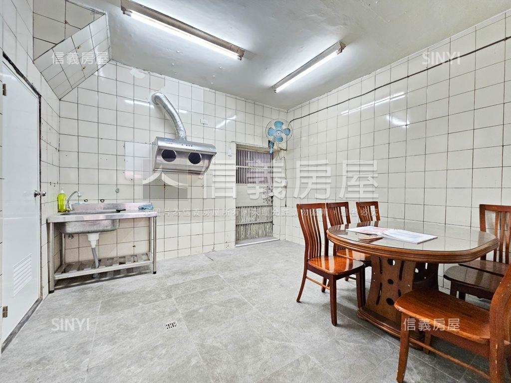 華勛大空間透天房屋室內格局與周邊環境