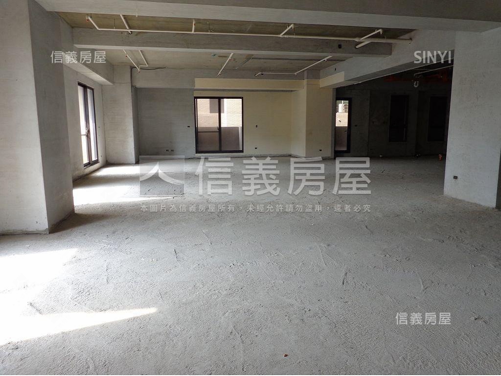 國家盛宴豪宅典範四平車房屋室內格局與周邊環境