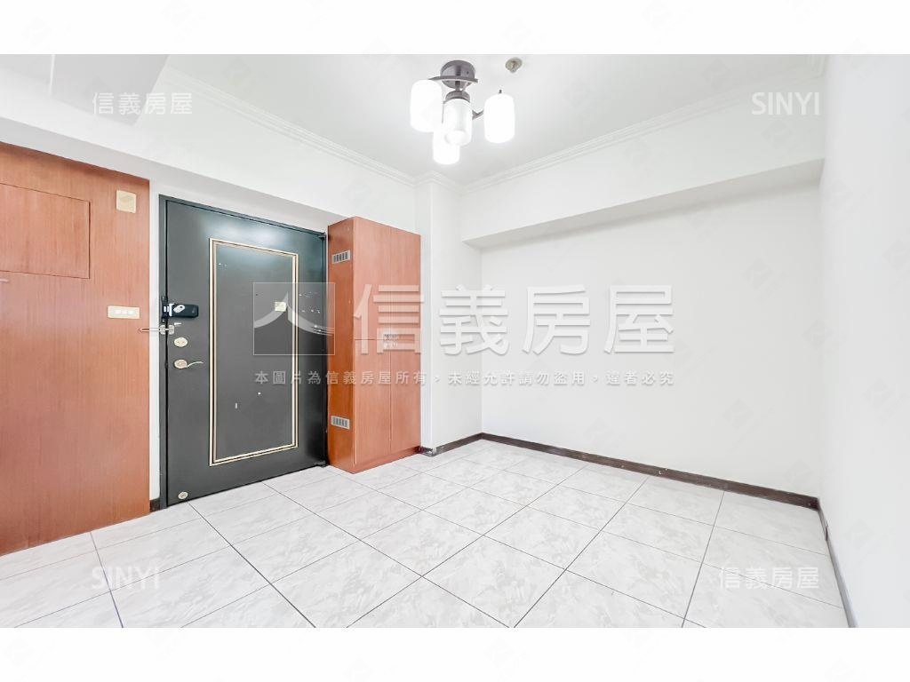 店長推薦上安學區三房平車房屋室內格局與周邊環境