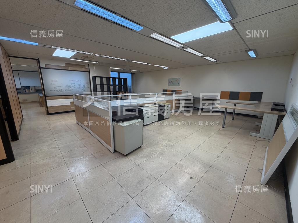 正隆廣場景觀辦公室房屋室內格局與周邊環境