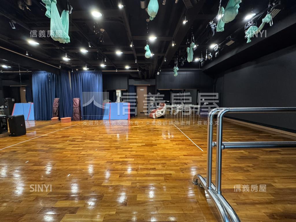 央北面中央新村金店面房屋室內格局與周邊環境