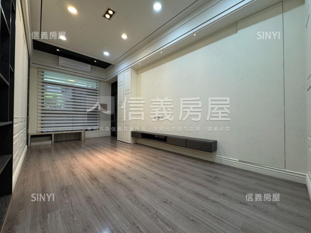 稀有水交社三房雙車位房屋室內格局與周邊環境