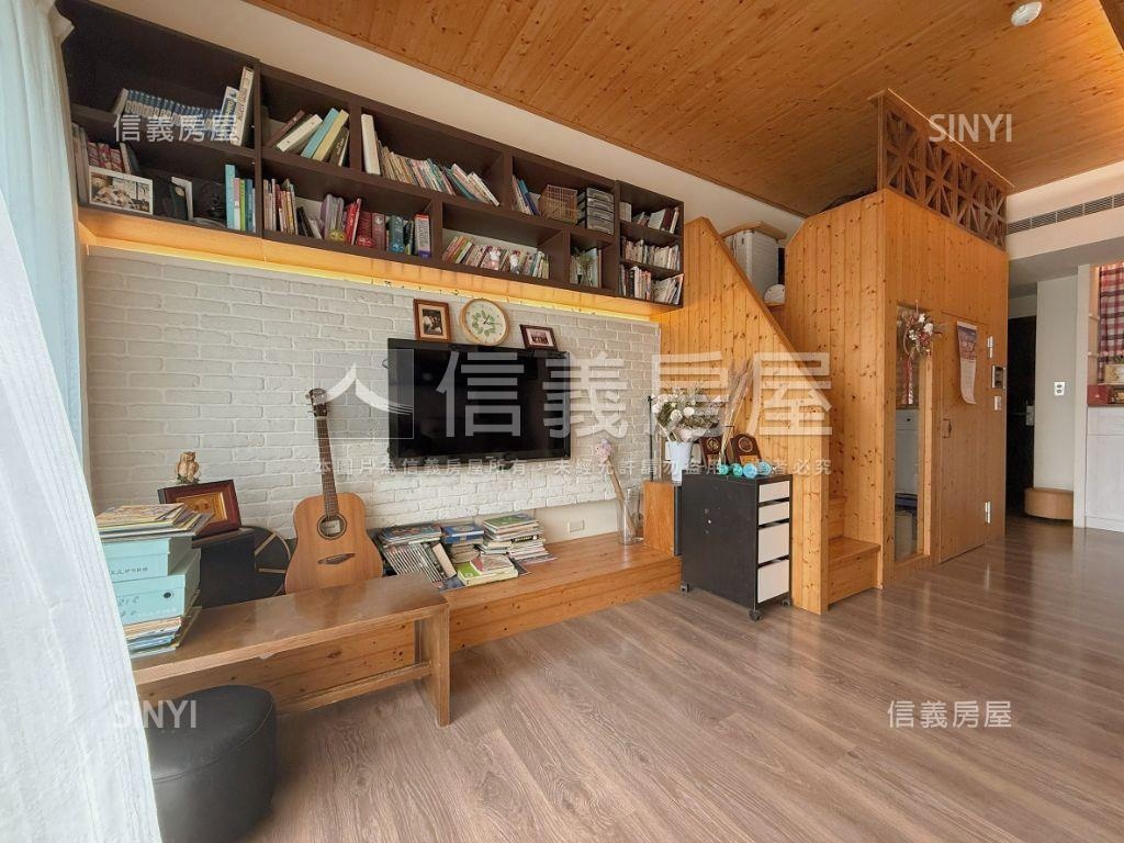 西區朝南視野裝潢三房平車房屋室內格局與周邊環境